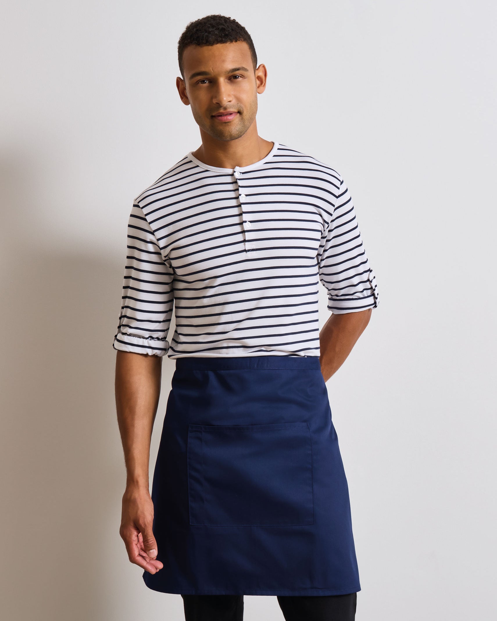 Mid-length Pocket Apron