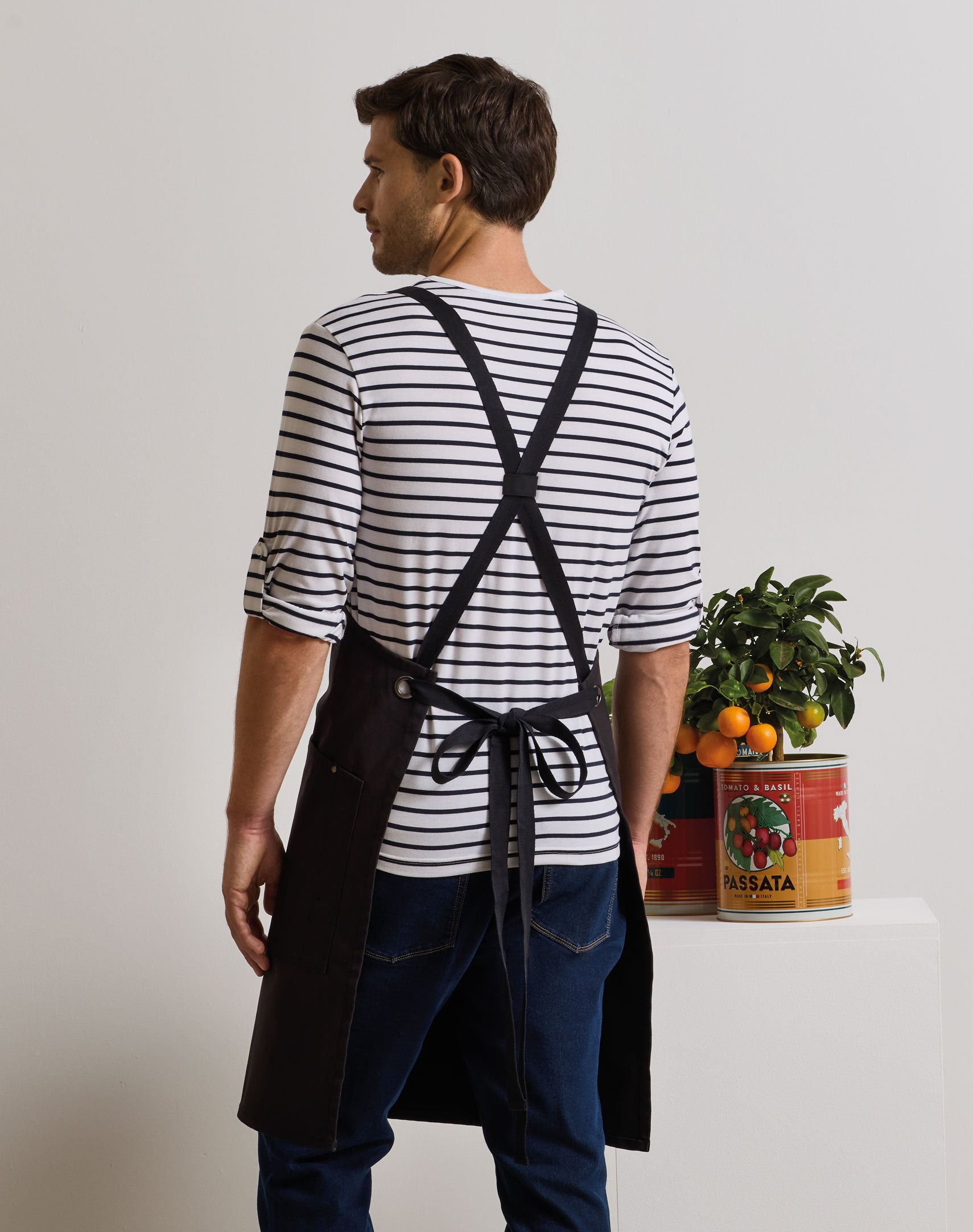 Clip & Clasp' Cross-Back Bib Apron